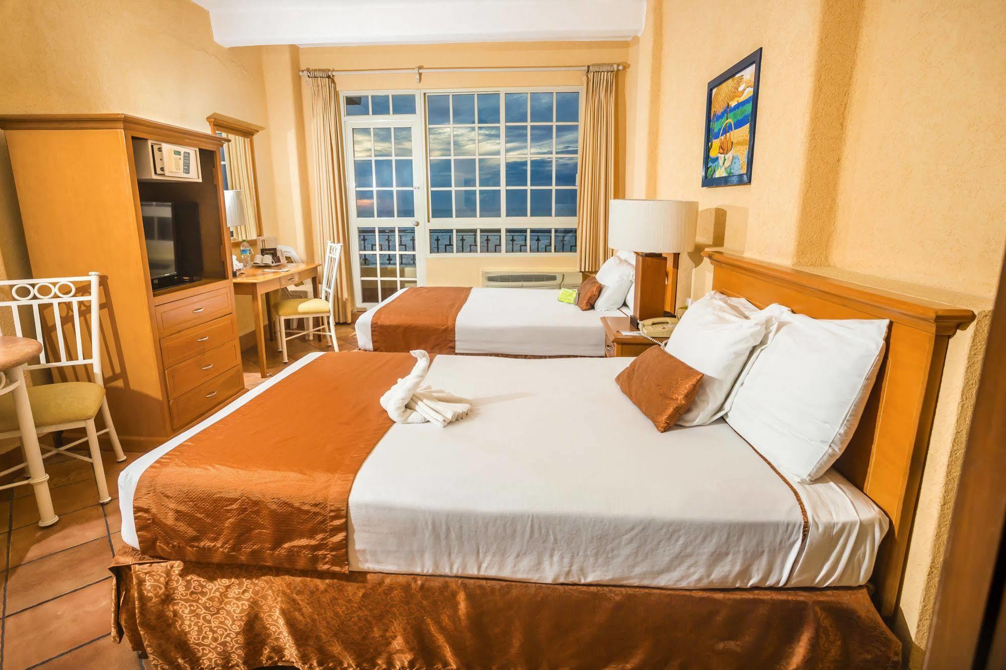 Best Western Posada Freeman Mazatlan Luaran gambar